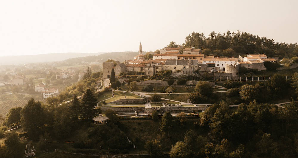 Weddings At Stanjel Castle